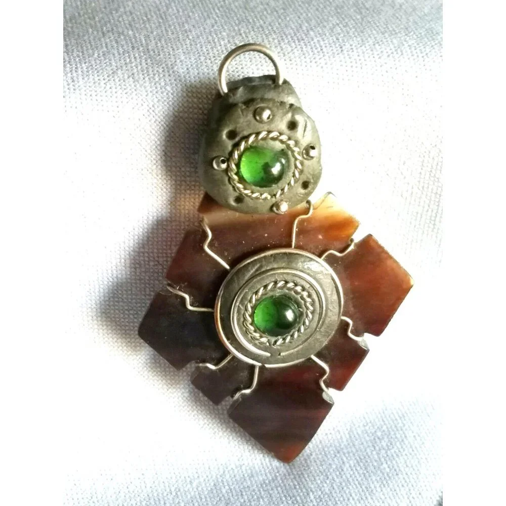 Vintage Mexican Style horn w/silver wire pendant Green glass Cabochons handmade